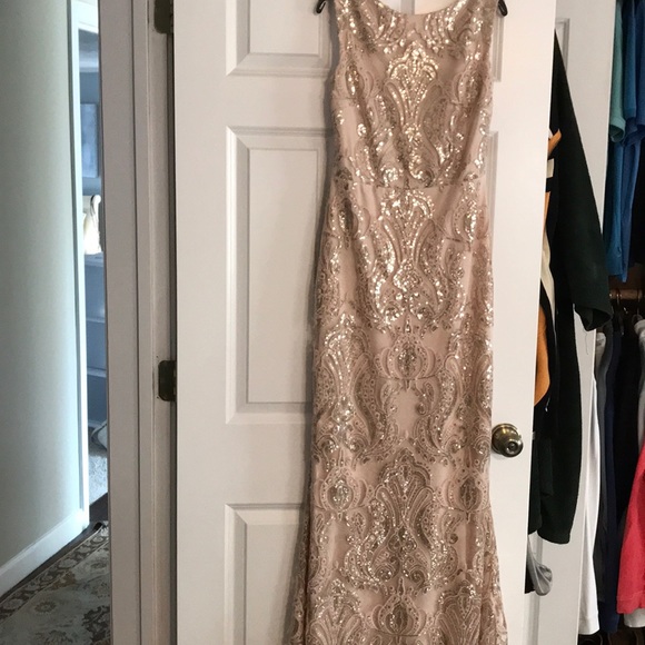 Dresses & Skirts - Neutral colored never worn sequined gown